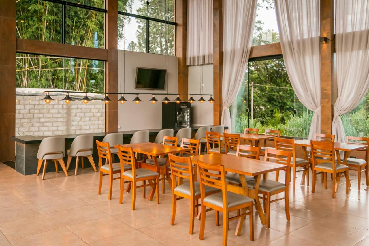 Pousada E Restaurante Terra Rossa Сан-Жозе-ду-Риу-Парду Экстерьер фото